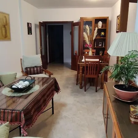 Bonito Piso Cerca De La Estacion