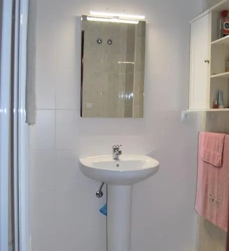 Bonito Piso Cerca De La Estacion